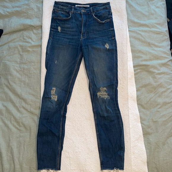 Zara trafaluc dark wash distressed skinny jeans - Picture 1 of 3